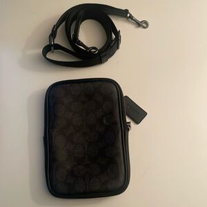 Coach Outlet Crossbody Bag in Signature Canvas